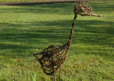 Easy willow project. Random weave bird. Willows Nursery. Willow garden decoration. Buy willow to make