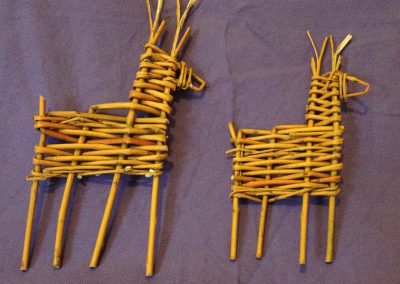 Easy Willow project. Woven willow Reindeer Christmas decoration at Willows Nursery. Buy willow to make.
